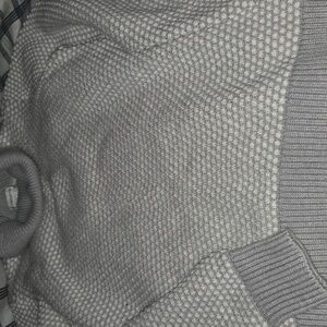 Liz Claiborne Women's Textured Gray Turtleneck Sweater